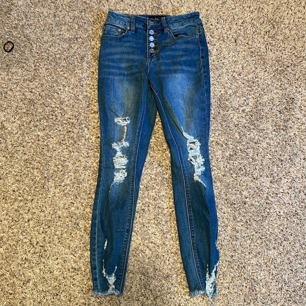 Indigo rein women’s curvy distressed jeans